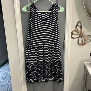 Striped sleeveless navy blue and white dress size xl